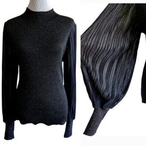 ⬇️Absolutely Famous Black Glitter Balloon Sleeve Top